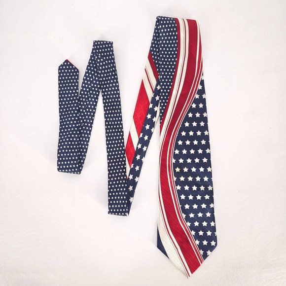 SAVILE ROW USA Flag Tie Red White Blue Stars Stripes 100% Silk Patriotic Necktie - Picture 1 of 8